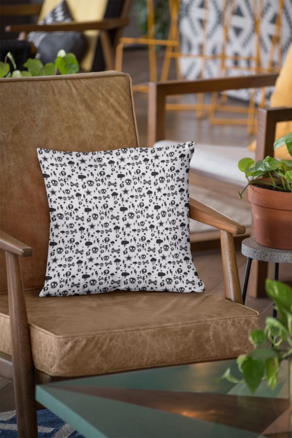 Illia Cushion/Pillow