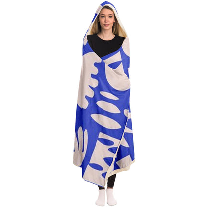 Abstract Pattren Hooded Blanket