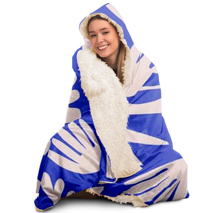 Abstract Pattren Hooded Blanket