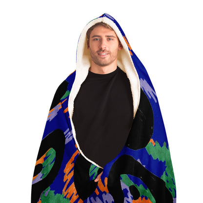 Abstract Pattren Hooded Blanket