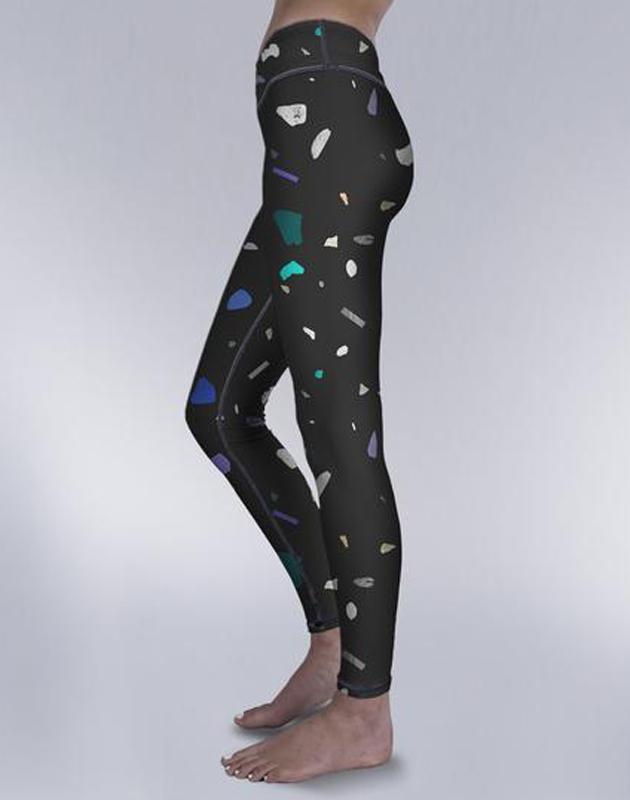 Virgin Teez Leggings Small Playful Art Black Legging