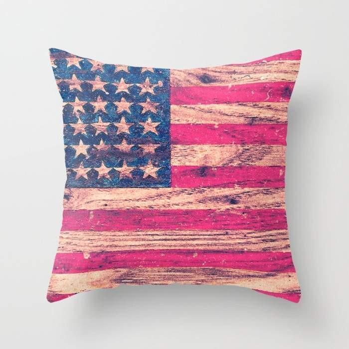 The Pillow pillows Vintage Pink Patriotic American Flag Retro Wood Cushion/Pillow