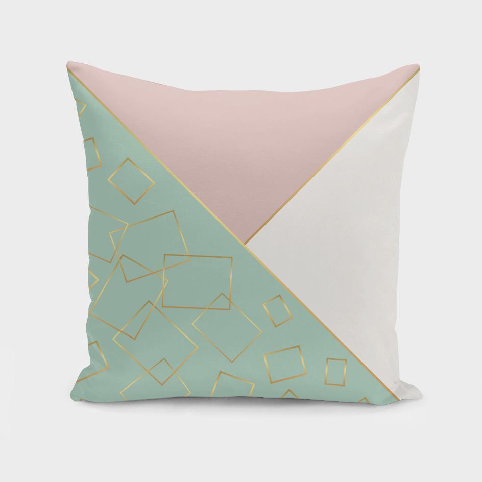 The Pillow pillows Walking Fifth Avenue II Cushion/Pillow